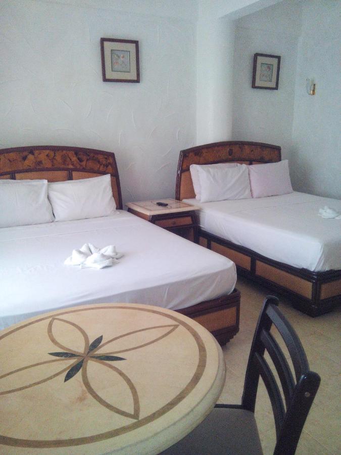 Amigos Beach Resort Balabag  Ngoại thất bức ảnh