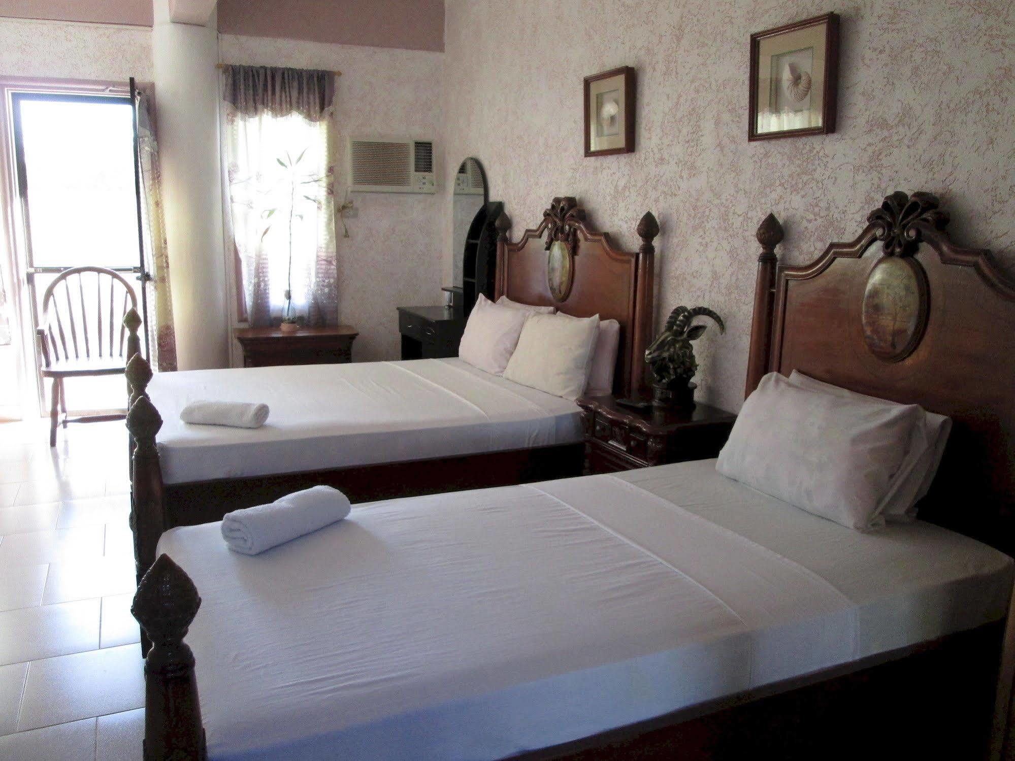 Amigos Beach Resort Balabag  Ngoại thất bức ảnh